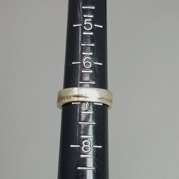 Vintage Sterling Silver Size 7 Band, Tiny Inset Rhinestone, 925, Unisex Estate - Picture 4 of 10